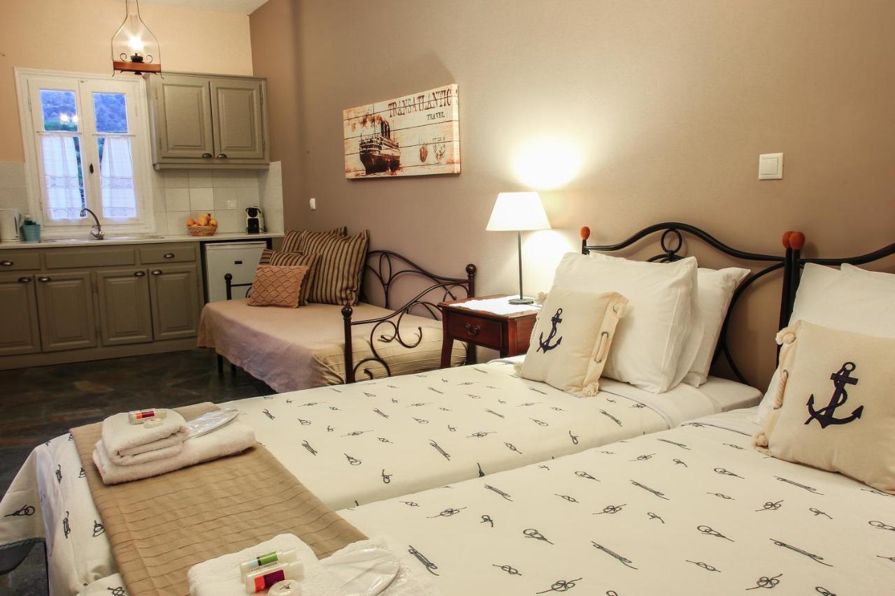 Saint Louis Aparthotel Andros Town Exterior photo