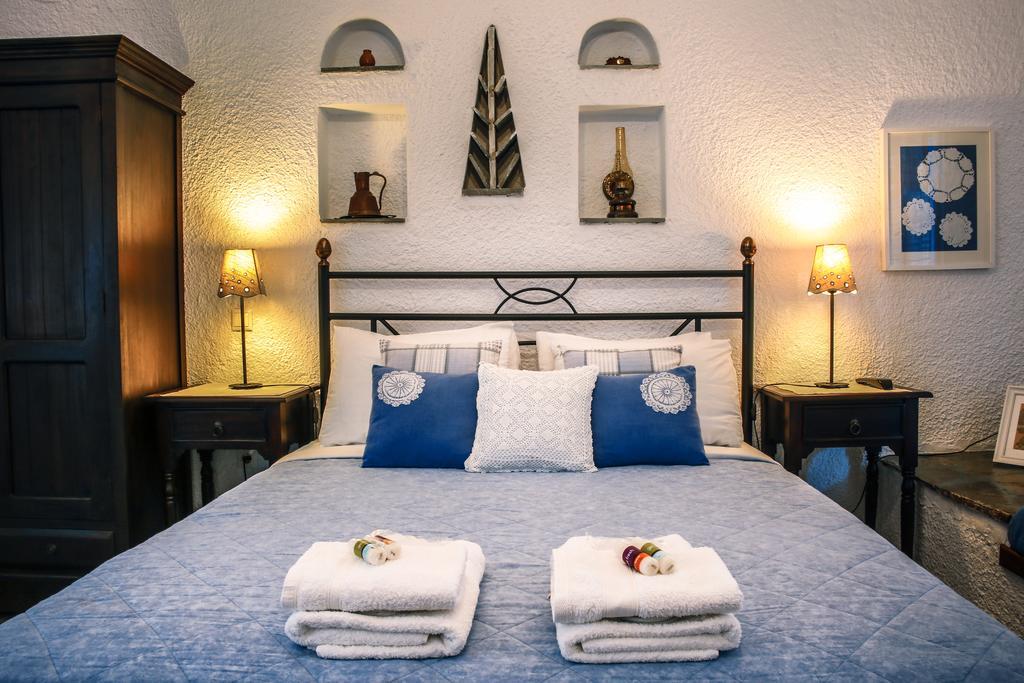 Saint Louis Aparthotel Andros Town Exterior photo