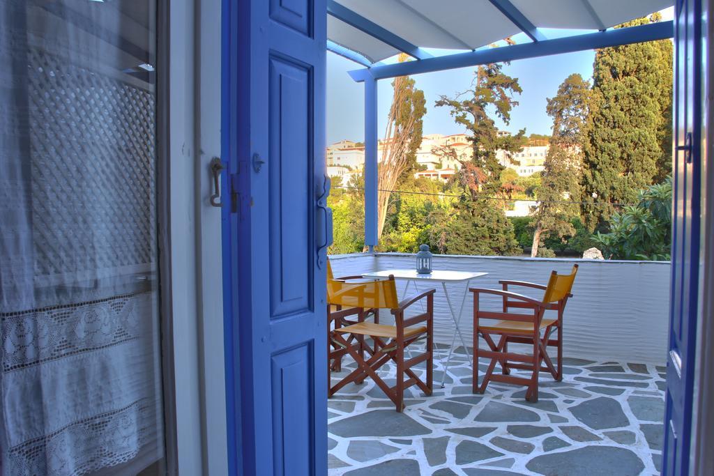 Saint Louis Aparthotel Andros Town Exterior photo