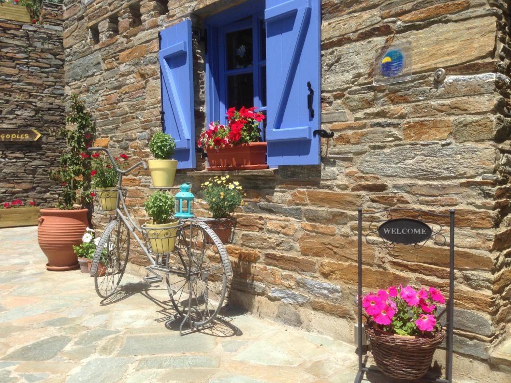 Saint Louis Aparthotel Andros Town Exterior photo